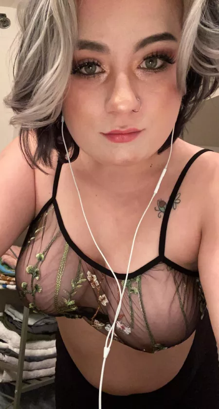 Looking for a snuggle buddy