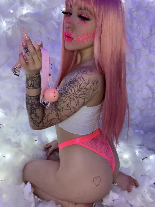 Losers like you don’t get to speak. Now put it on [domme]