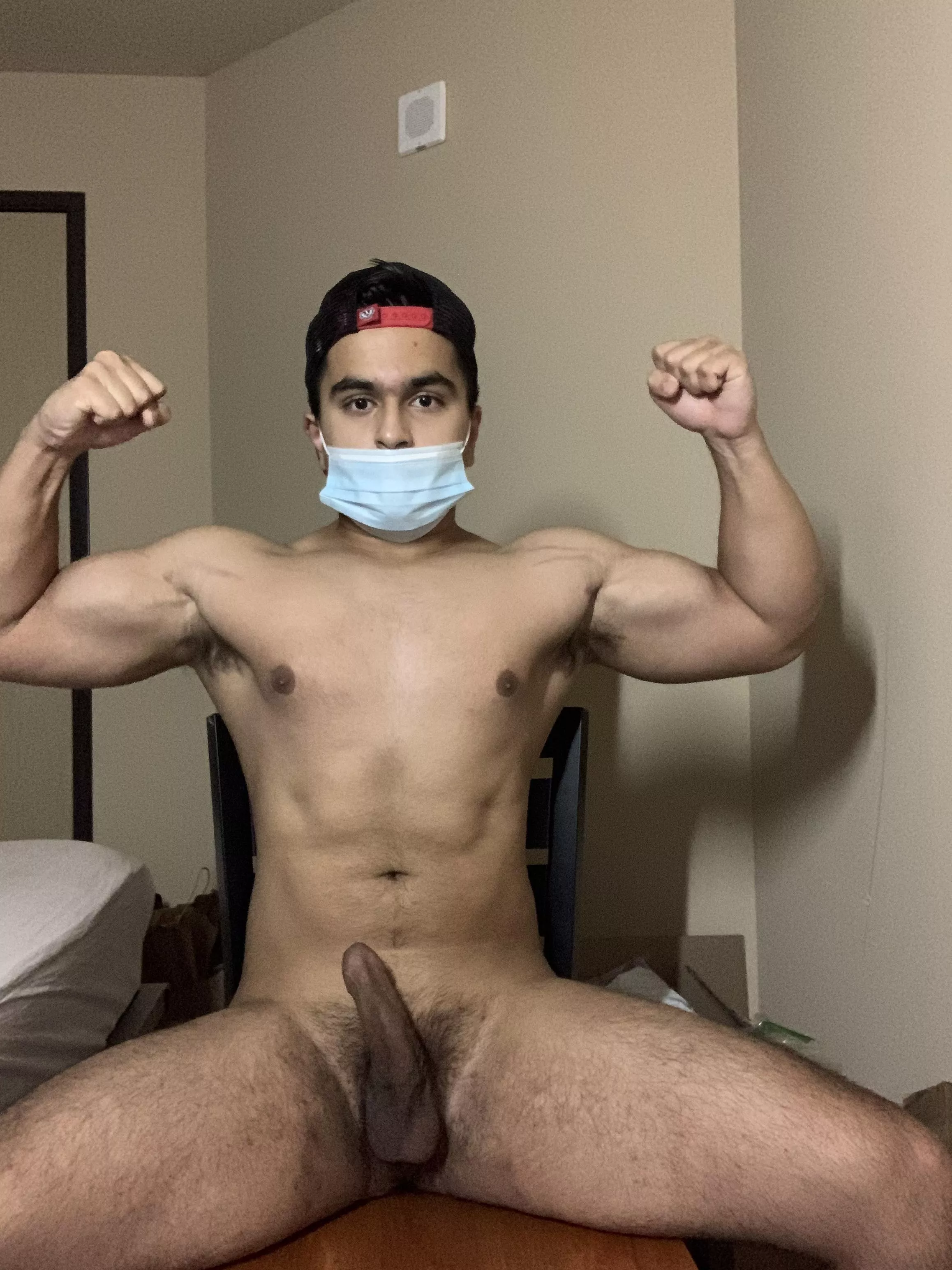 💪💪[m]
