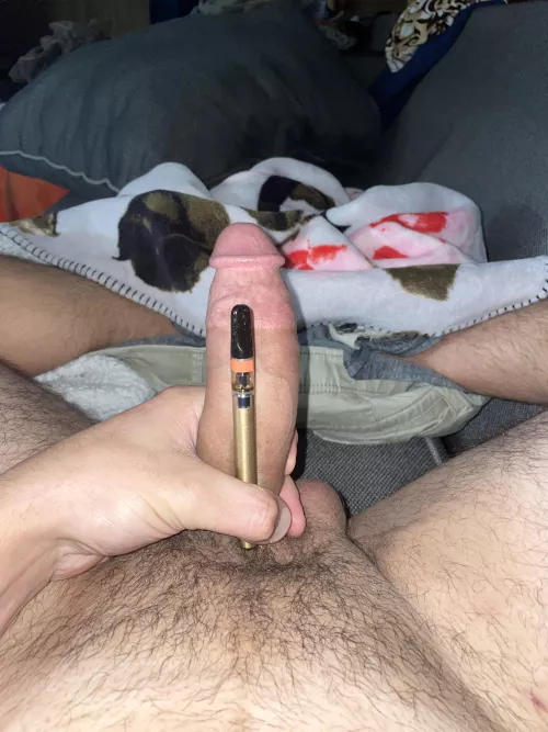 [M] Wanna smoke and fuck?