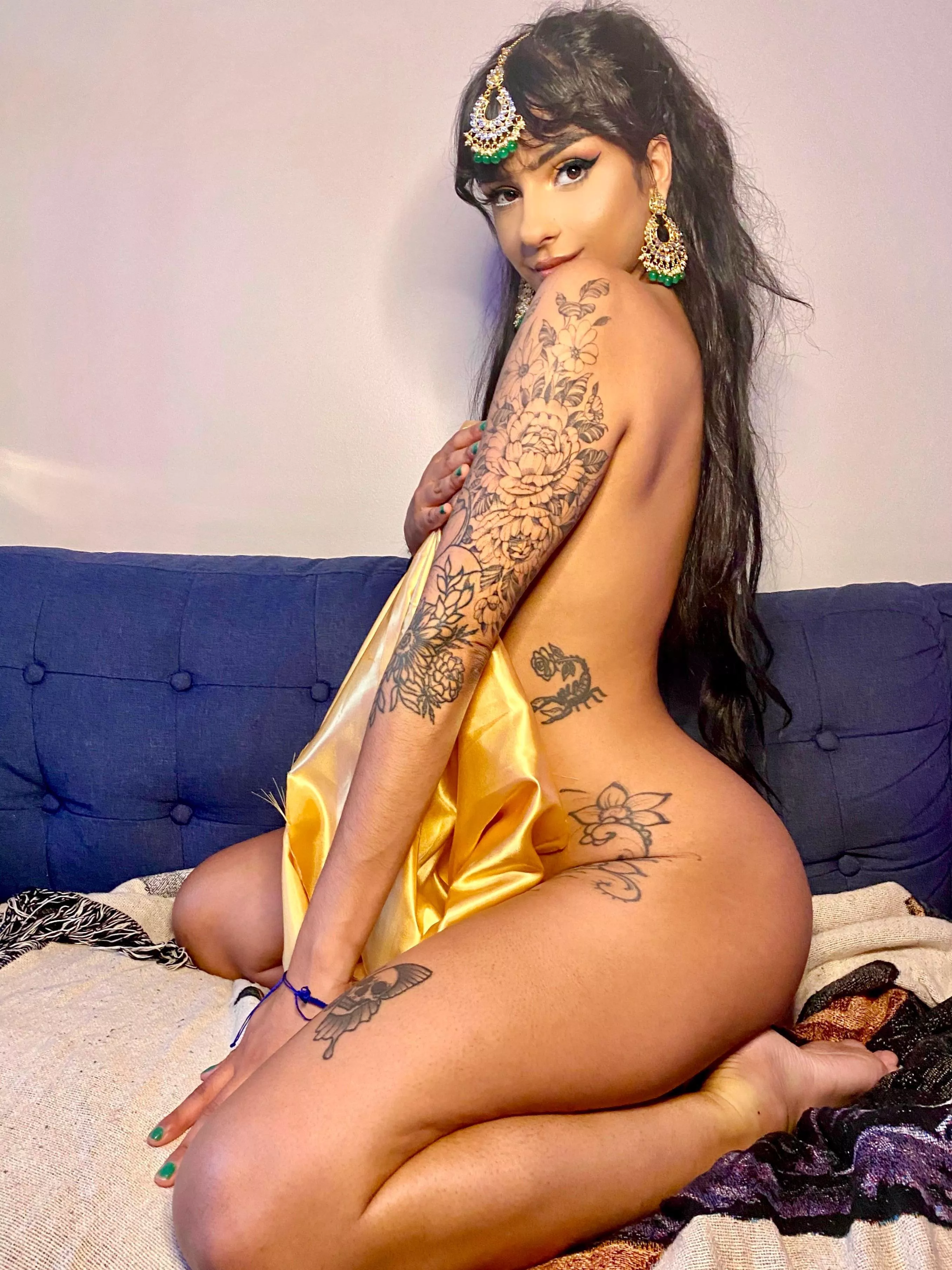 May I be your Indian fuckdoll? 🇮🇳