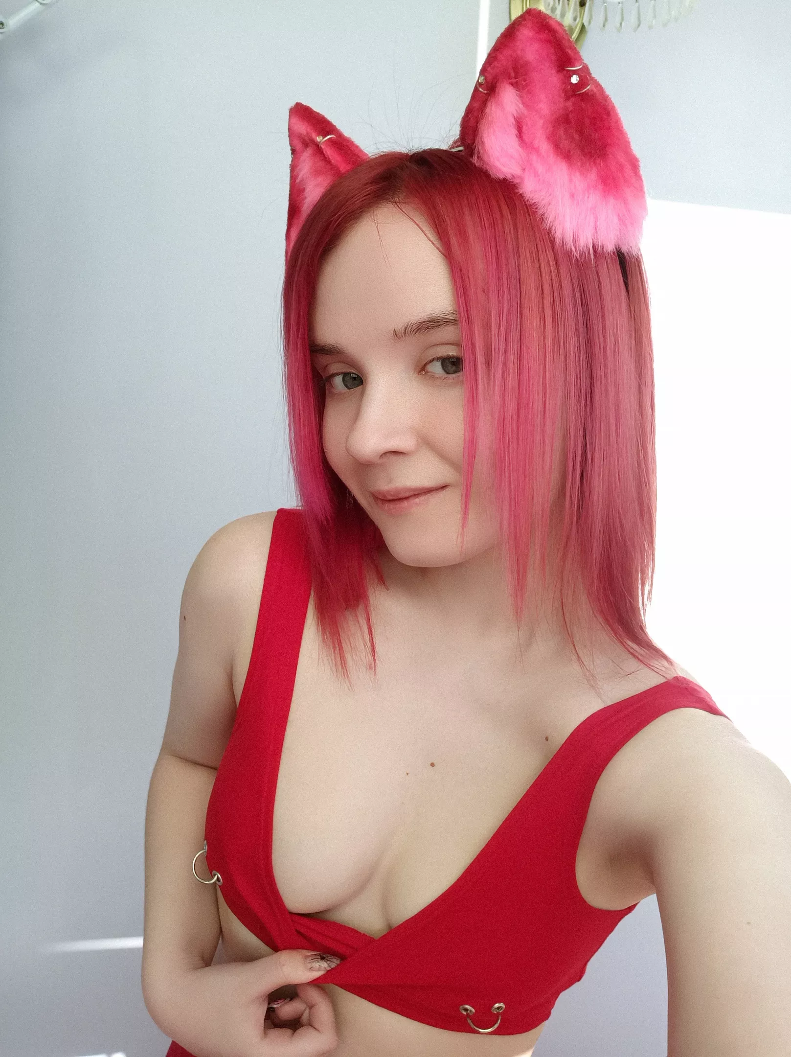 Meow! I want to play! 💓