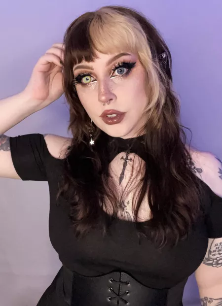 mind if i just share a cute selfie today?