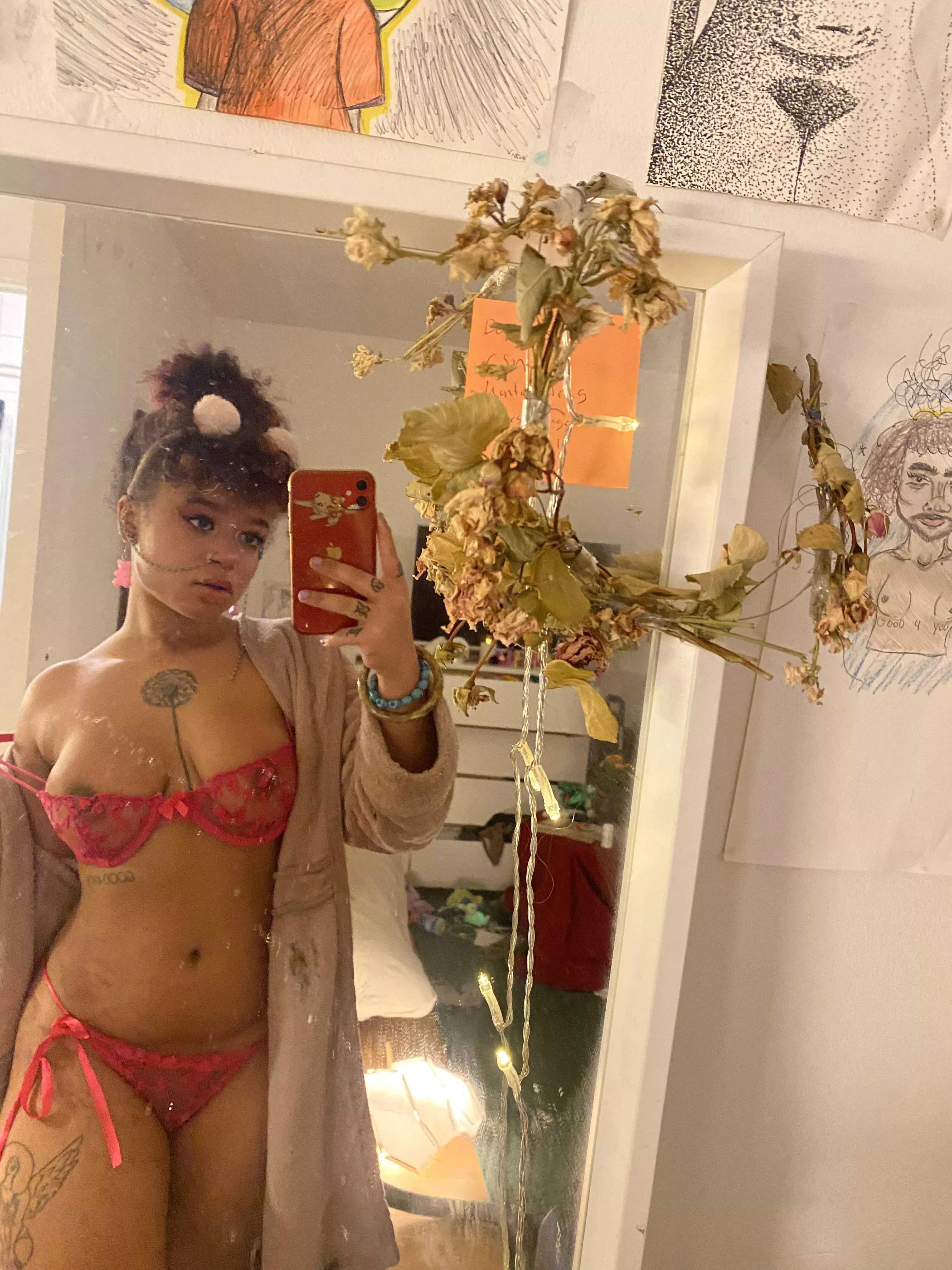 Mirror, mirror on the wall.. who’s the sluttiest of them all?