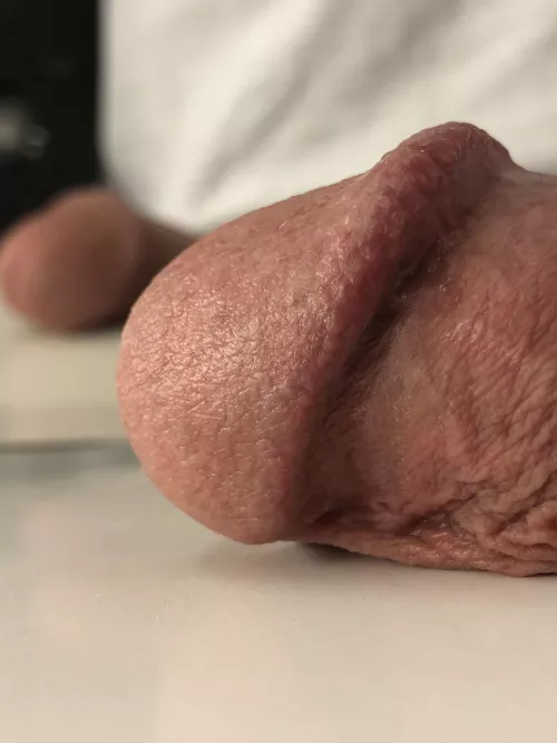 Mirror mirror on the wall, who’s the smoothest of them all?