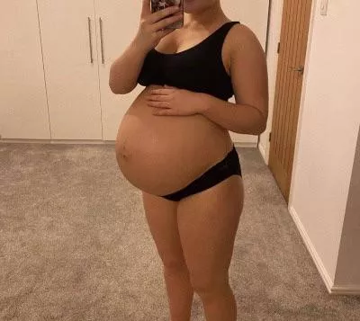 Mmmm look at this big belly babes. Iβm so big and soooo full Iβm not sure how much bigger I can get! Rub my belly and fill me with more cum. Am I sexy?ππ₯΅β€οΈπ€°π»π€°π»π€°π» Mmmm look at this big belly babes. Iβm so big and soooo full Iβm not sure how much bigger I can get! Rub my belly and fill me with more cum. Am I sexy?ππ₯΅β€οΈπ€°π»π€°π»π€°π»