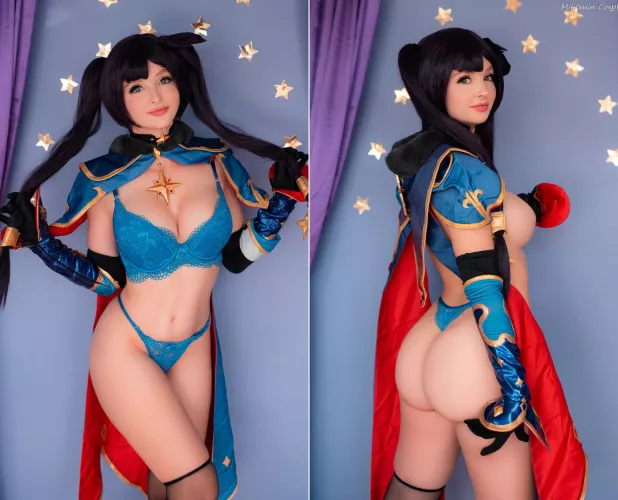 Mona is the best asstrologist (by Evie Lee Mikomin)