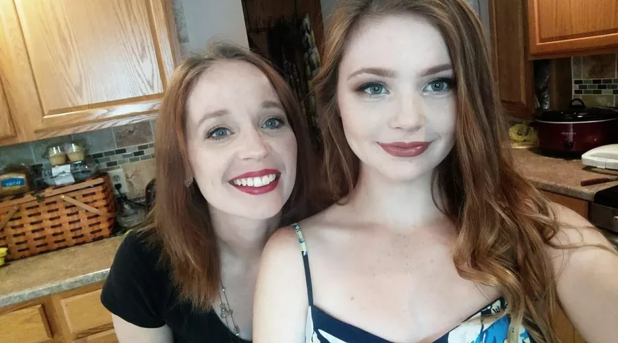 More of my hot friend and her mom trib if you can kik jake_manny