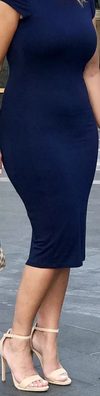 Morning. Dress on or off? Thoughts on my body? 51 (f)