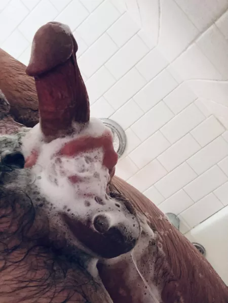 Morning shower 🧼 🚿 and wood.