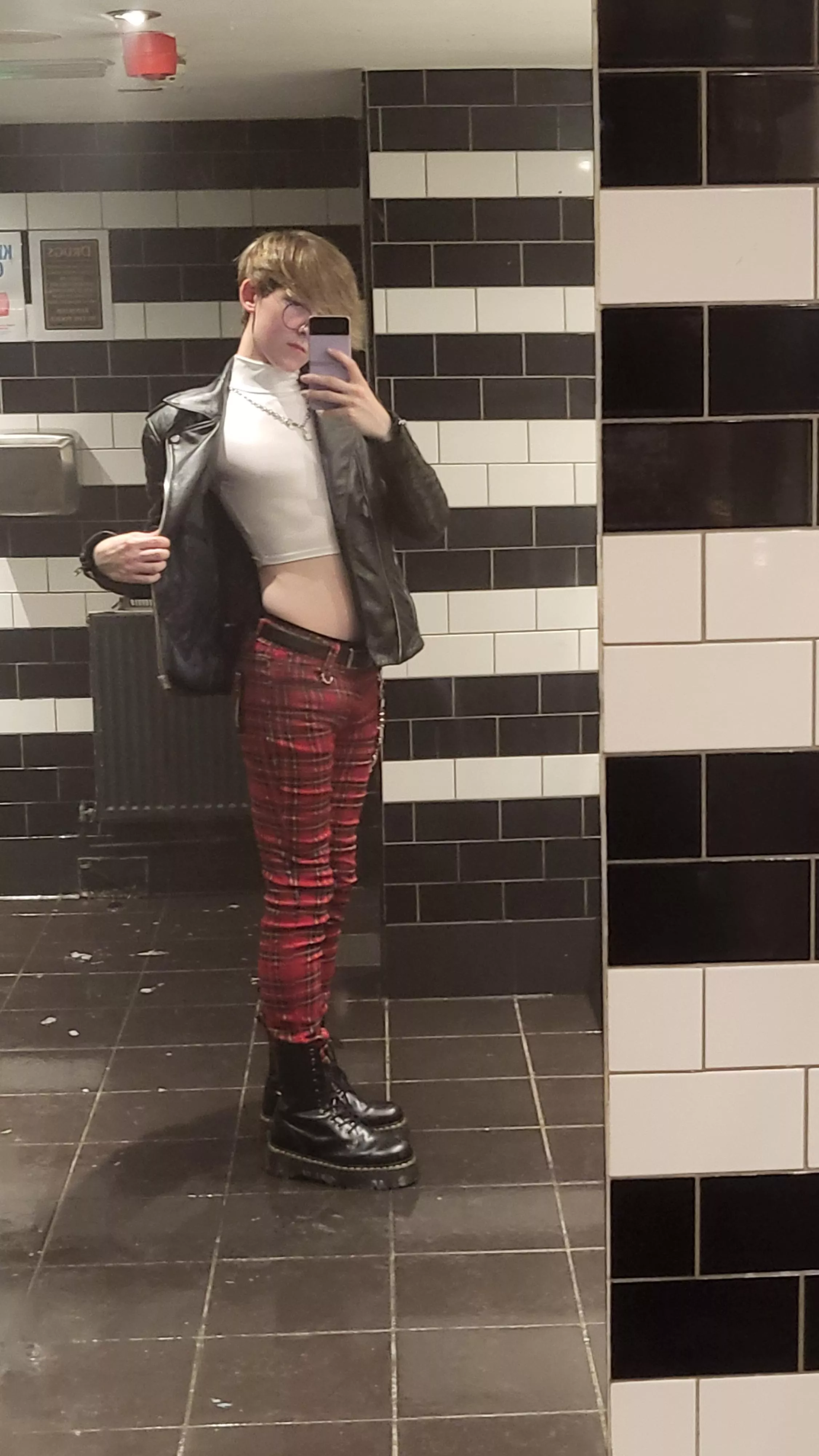 Moving away from my conservative home town has really enabled me to let my hair down!! Not as feminine as I'd like to be but I'm looking forward to making a dent in that ^^ Moving away from my conservative home town has really enabled me to let my hair down!! Not as feminine as I'd like to be but I'm looking forward to making a dent in that ^^