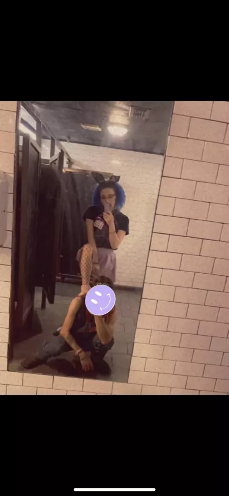 My baby and I at a show. Thought it could get some love here. 💜🥰🖤💅✨