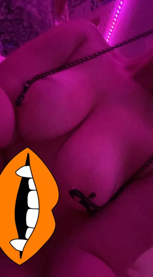 My ball gag/nipple clamps 🌸🌺 (at 100 followers I’ll do a whipping video;))