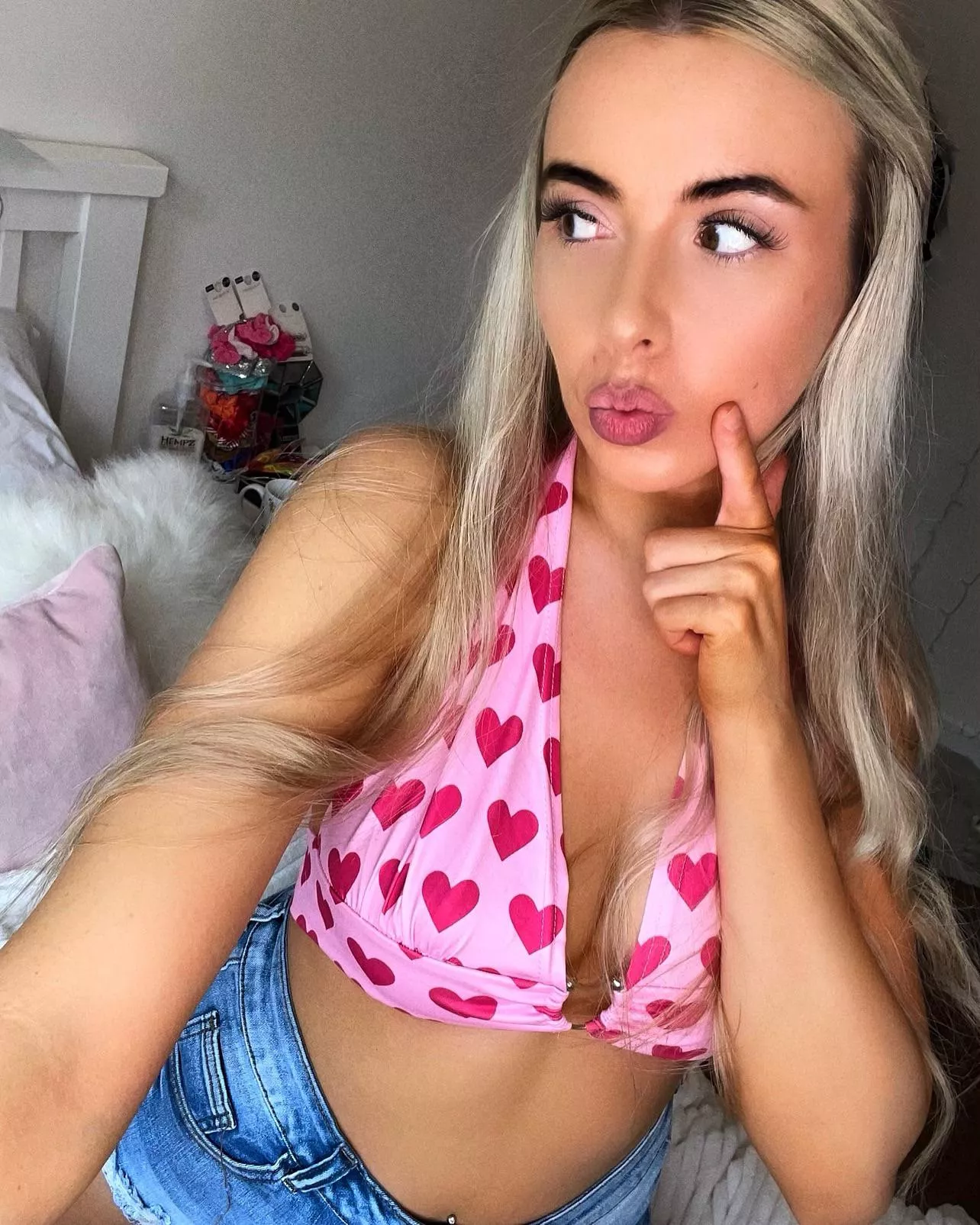 My favourite crop top 😜🥰