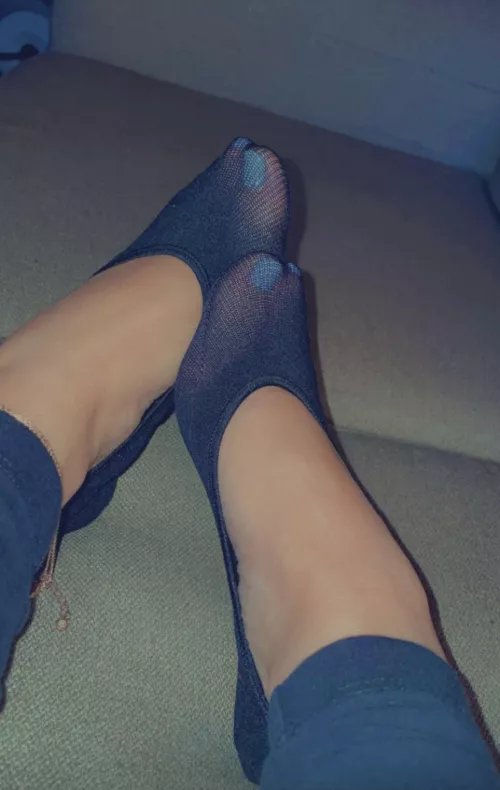 My gf feet🤤👀🥵 My gf feet🤤👀🥵