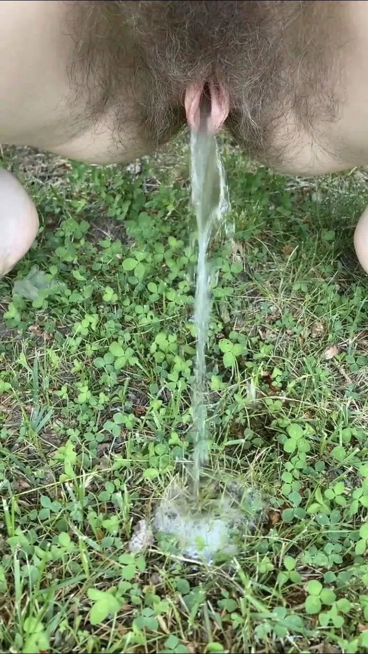 My hairy pussy loves peeing outdoors to complete my natural lifestyle 💦😉🥰 Would you wanna join?