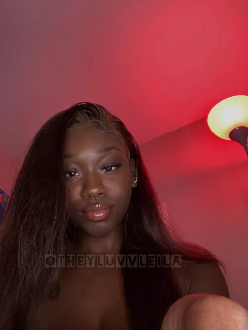 My name’s Lei & my mouth deserves a fat dick against it 🤤