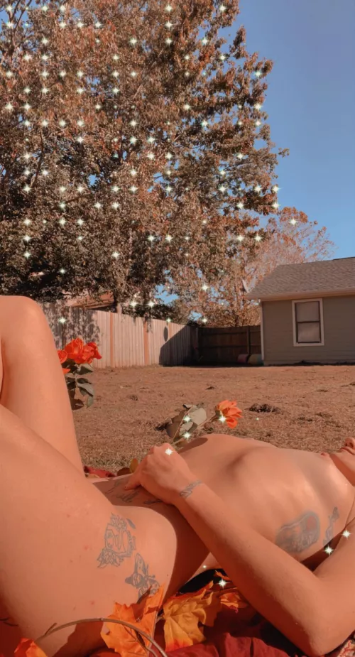 my neighbors called the cops on me for doing this photoshoot 🤷🏼‍♀️