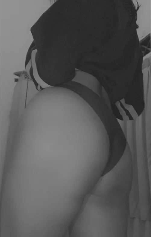 My OF only $5 a month!😈 free sexting and dick rate😘 solo play/kink friendly/custom content❤️‍🔥link below