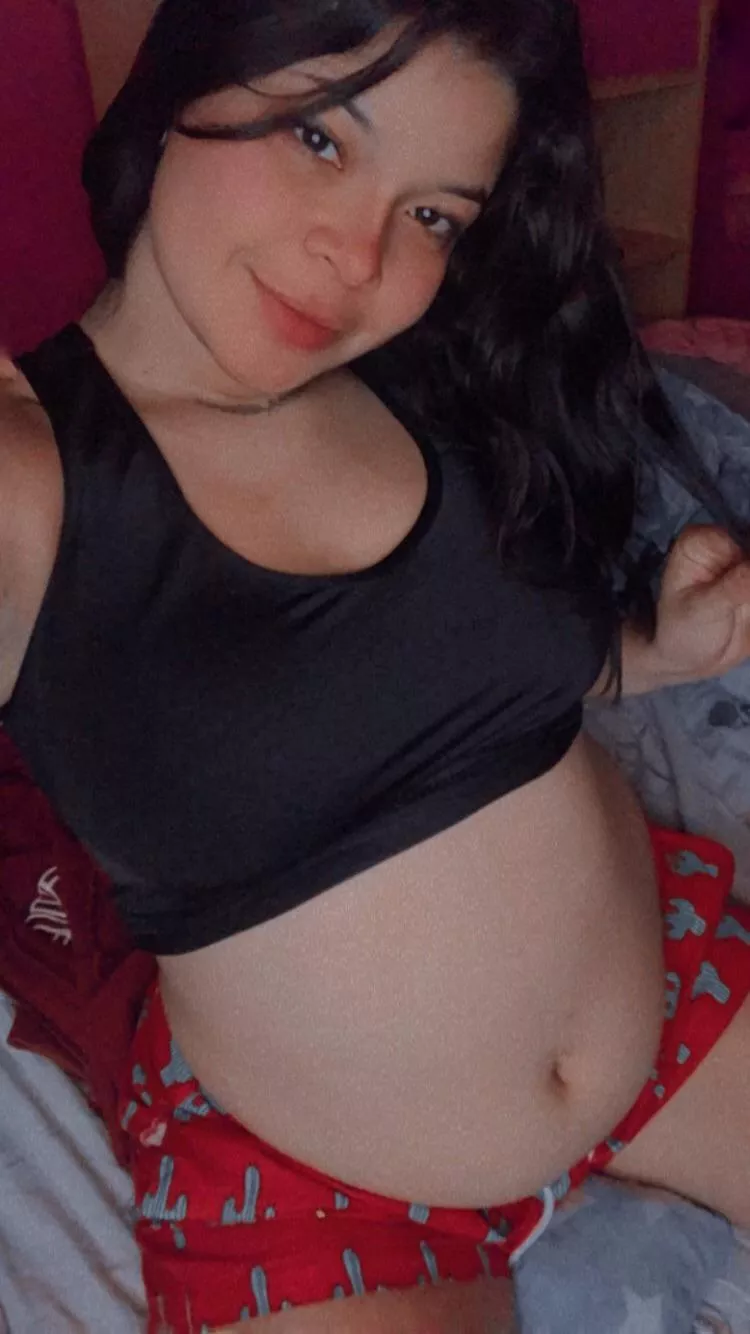 •My sling is made for this, it makes me feel good about myself, I need someone to help me to grow much more, any feeder? kik babyadri17 🍕🍕🍕
