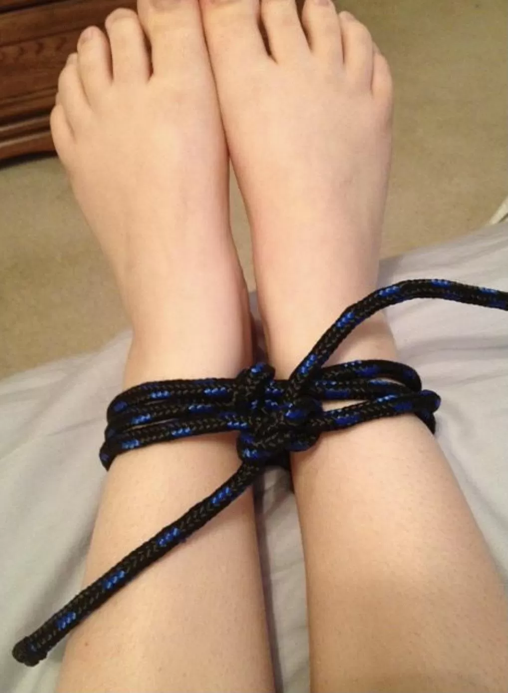 My very first attempt at rope a few years ago. Nothing fancy, but I think it turned out ok 😊