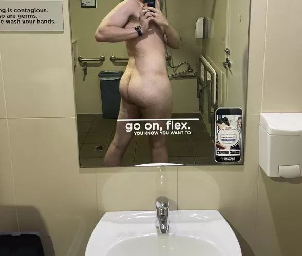 Naked in the gym bathroom 😋