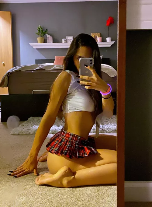 Naughty school girl 💋