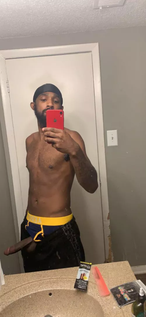 Need a good boy to help daddy nut on cam and trade pics