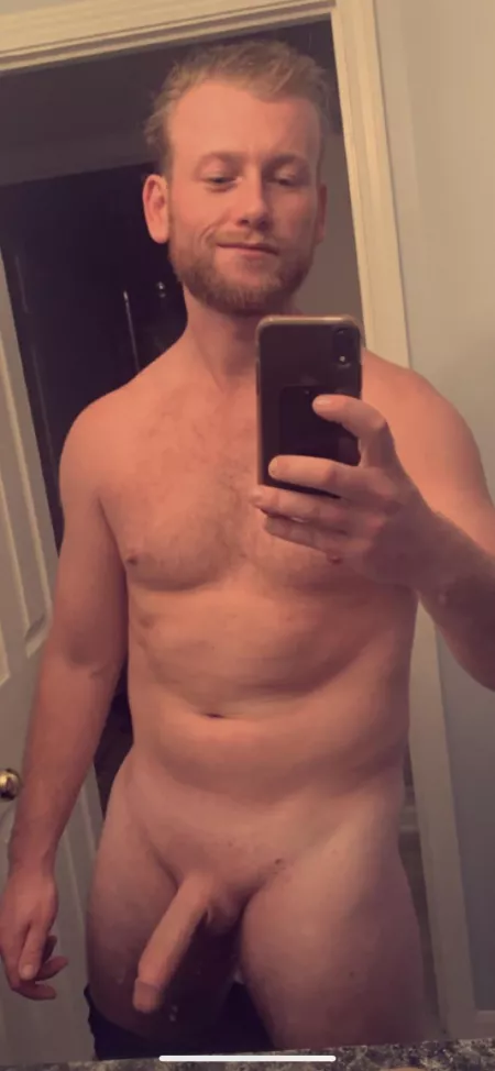 Need a new good little slut to sext with... PM me if interested!