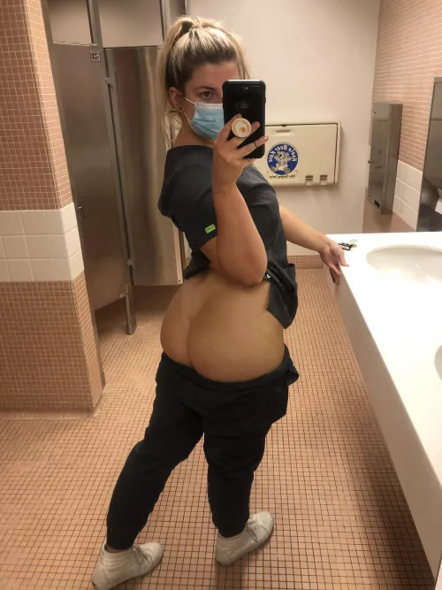 New grad so I’m new to scrubs and I’m new to this sub! Hi!