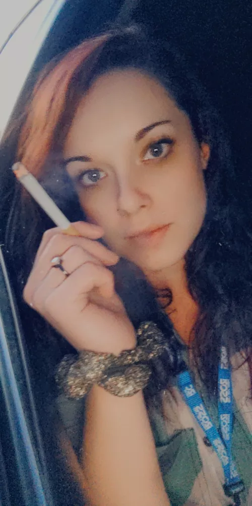 Nightshift night, who else on this vibe?❤️