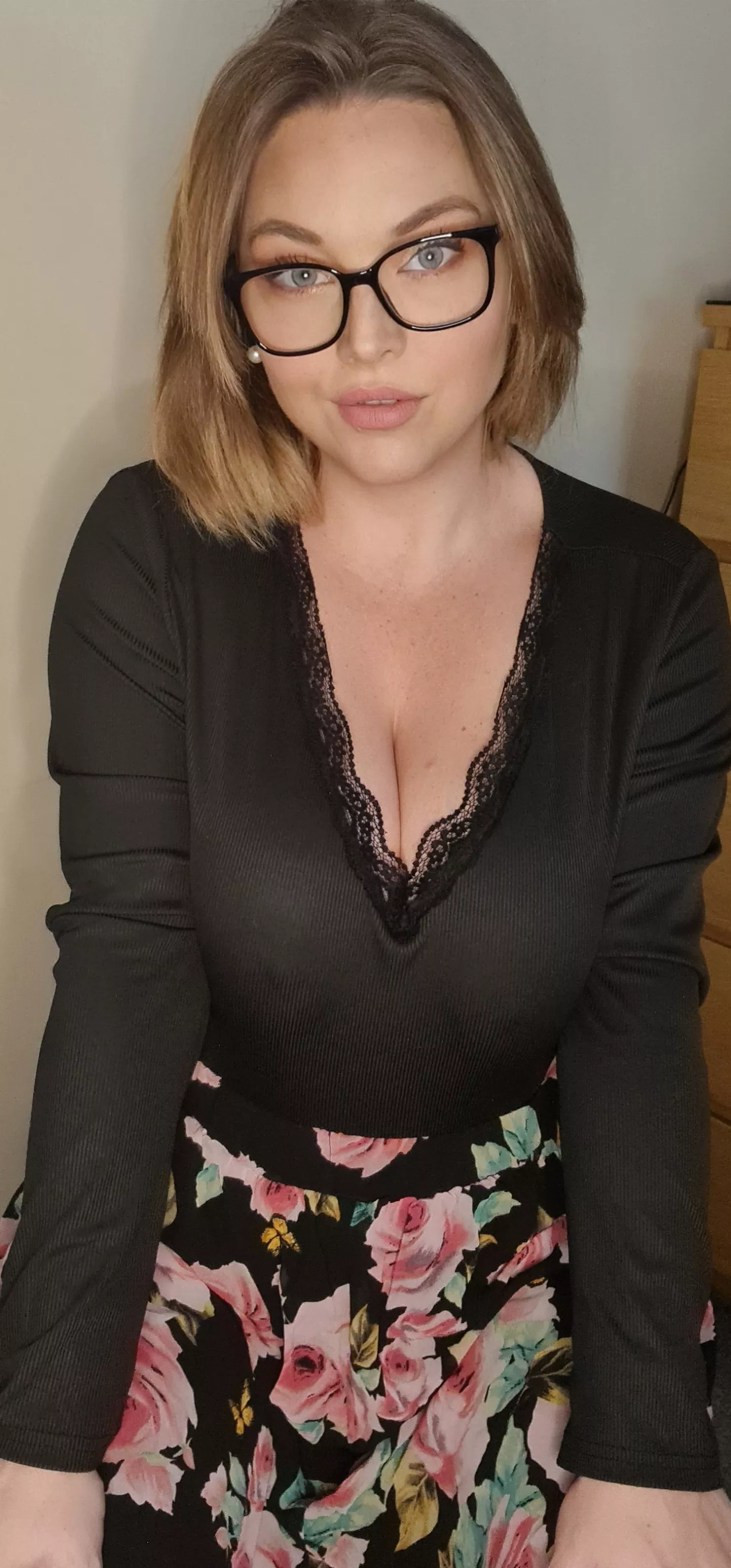 No bra club 🥰