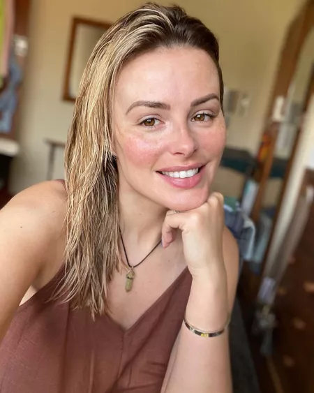 No makeup, no filter from IG