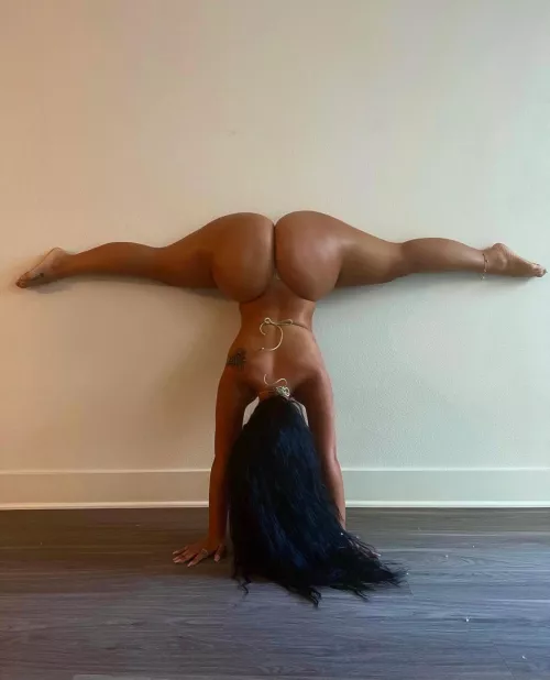 No Nut November out the window with this one 🔥