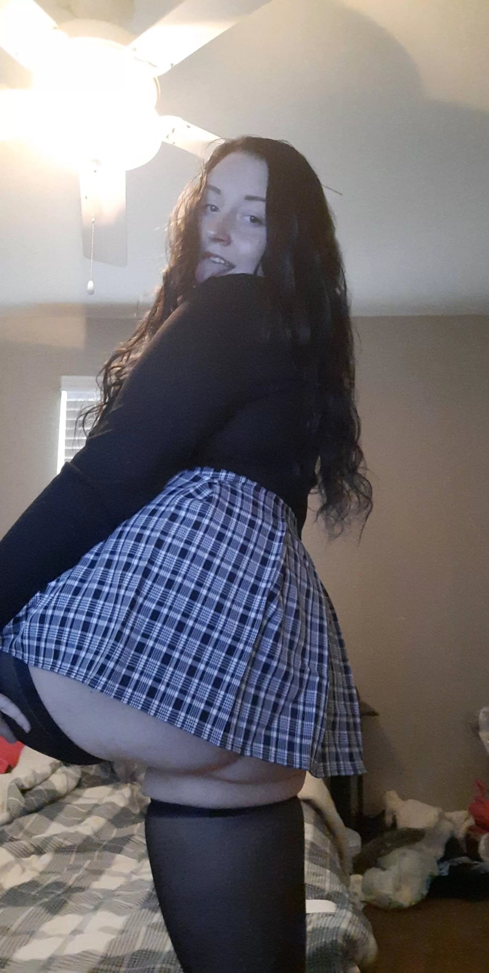 No panties 😈