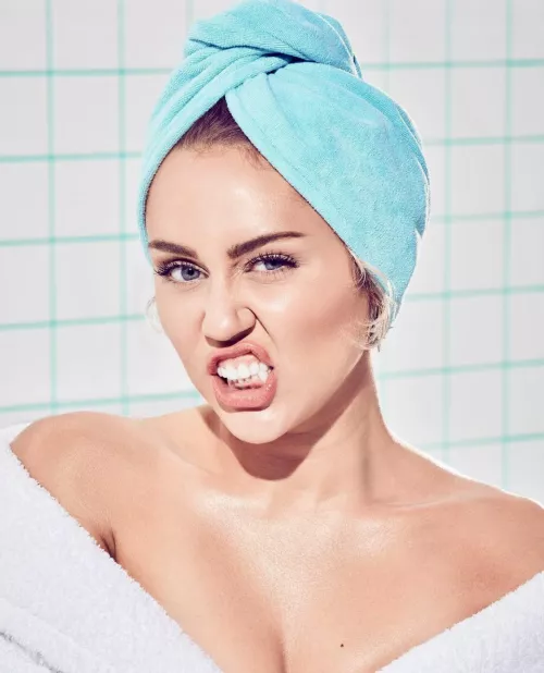 Not exactly a pout but sexy as f