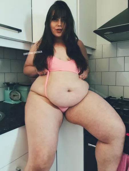 Not really a bikini but I'd let you take me to the beach like this so I think it counts right 👀