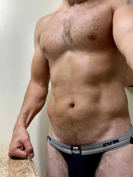 Not supposed to go jogging in just this, a(m) I?