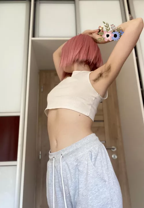 Not the most erotic outfit but how’s my pits game? 😛
