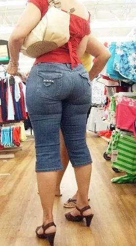 Painted on 💯🍑