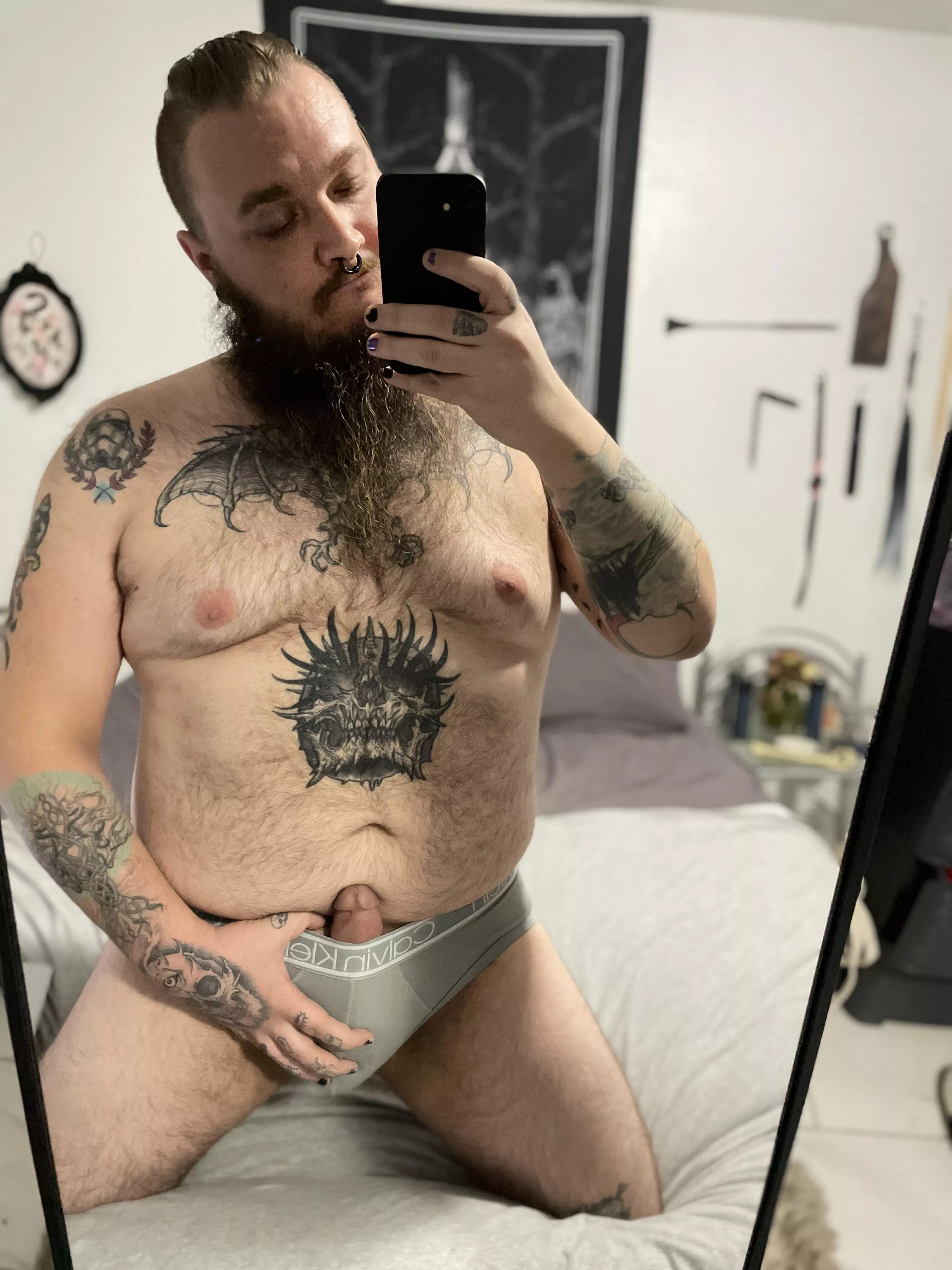 Peeking out 👀