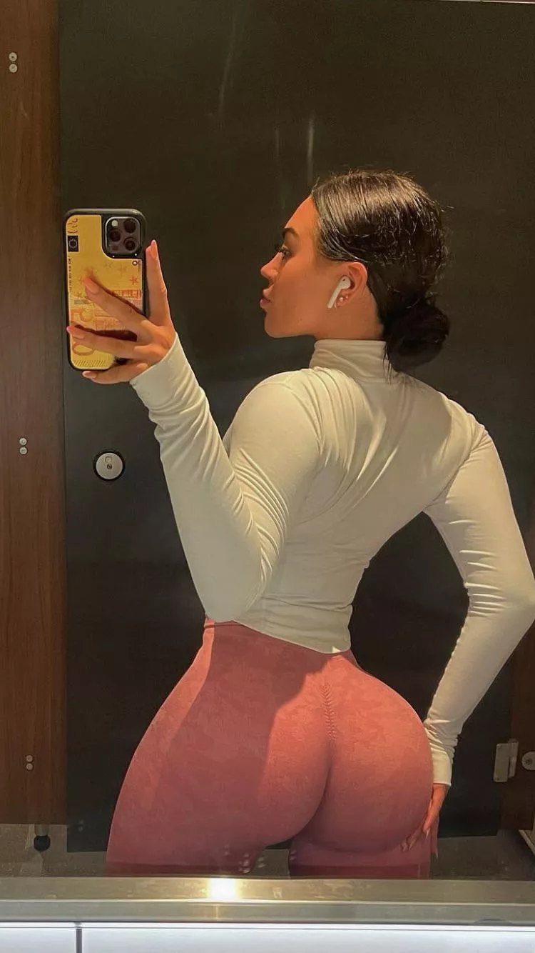Petite ‼️‼️