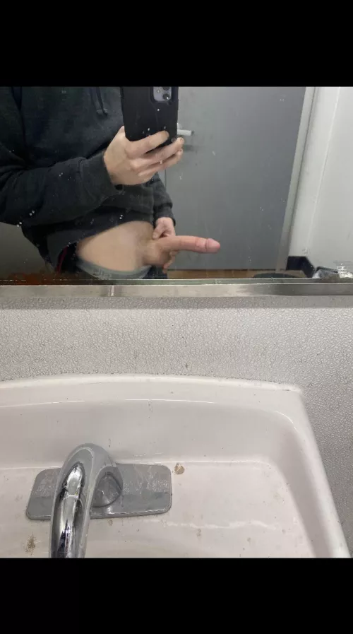 play w me at work 😏