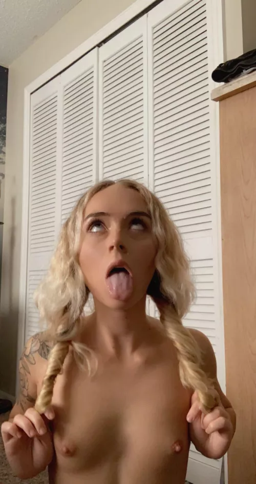 Please cum on my face daddy