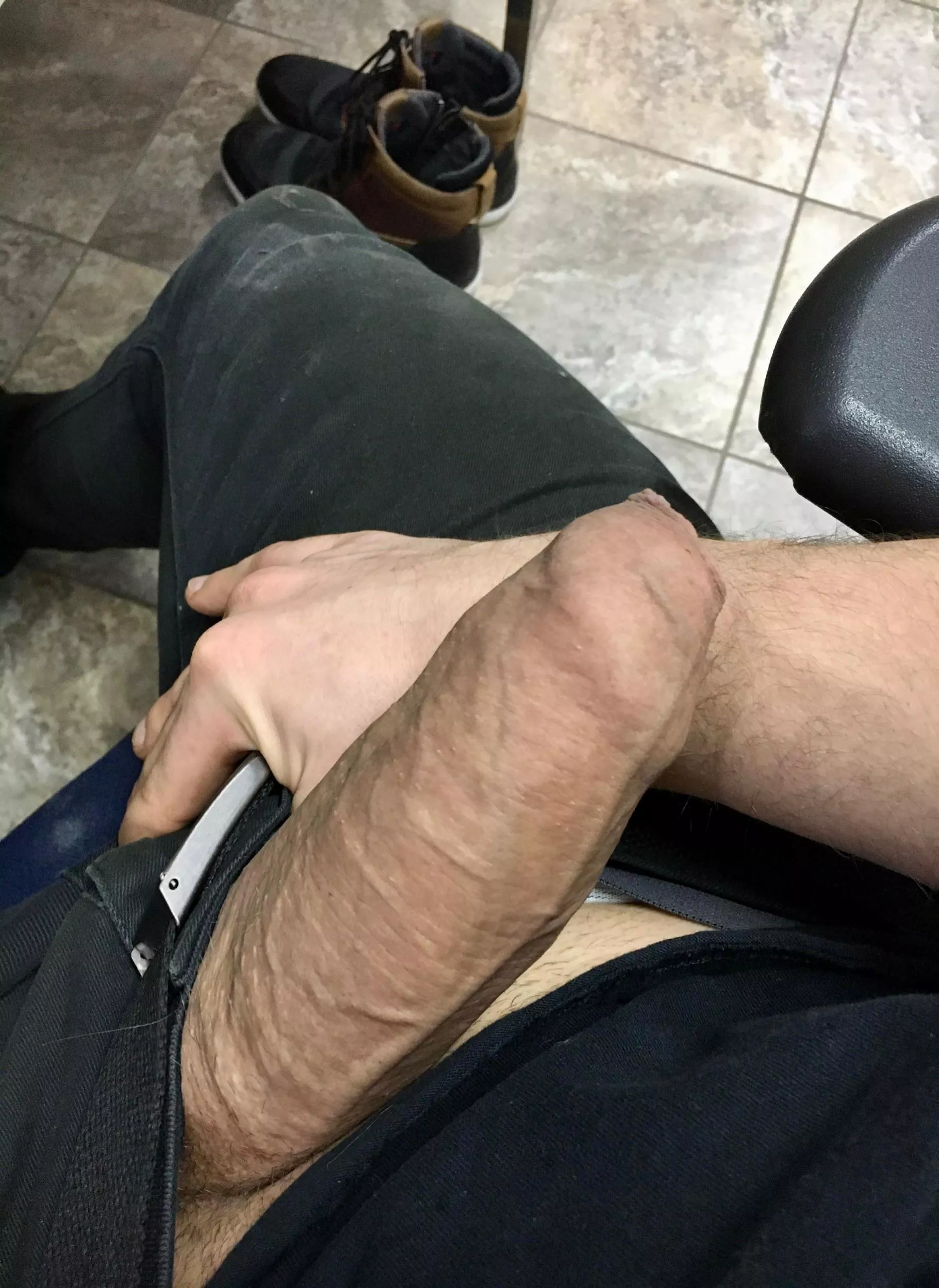 Please don’t 🆙 unless you would suck that big german cock 🔥