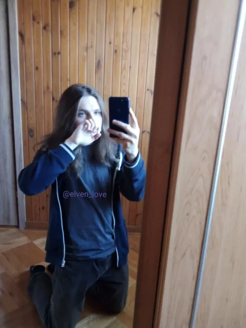 Please give headpats ;3 Please give headpats ;3