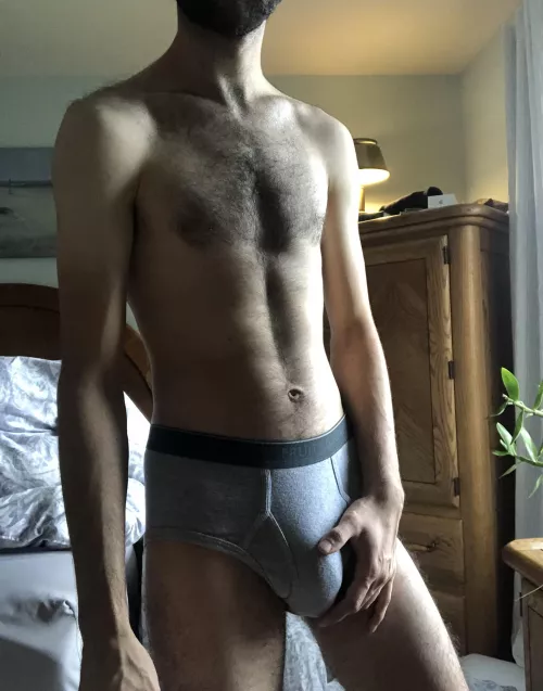 Posting pictures on the internet to procrastinate actually getting ready for work 🤪