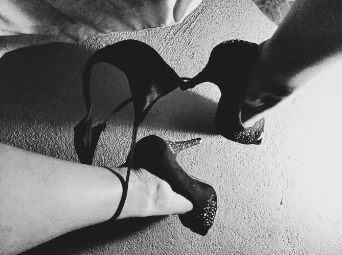 Pulled them down for you 💋