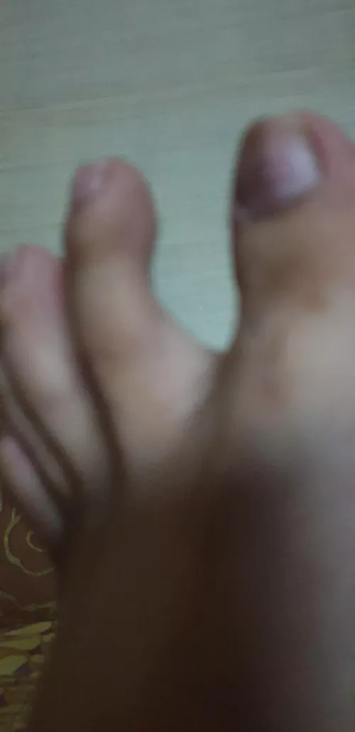 Put your nose here 🖤💵