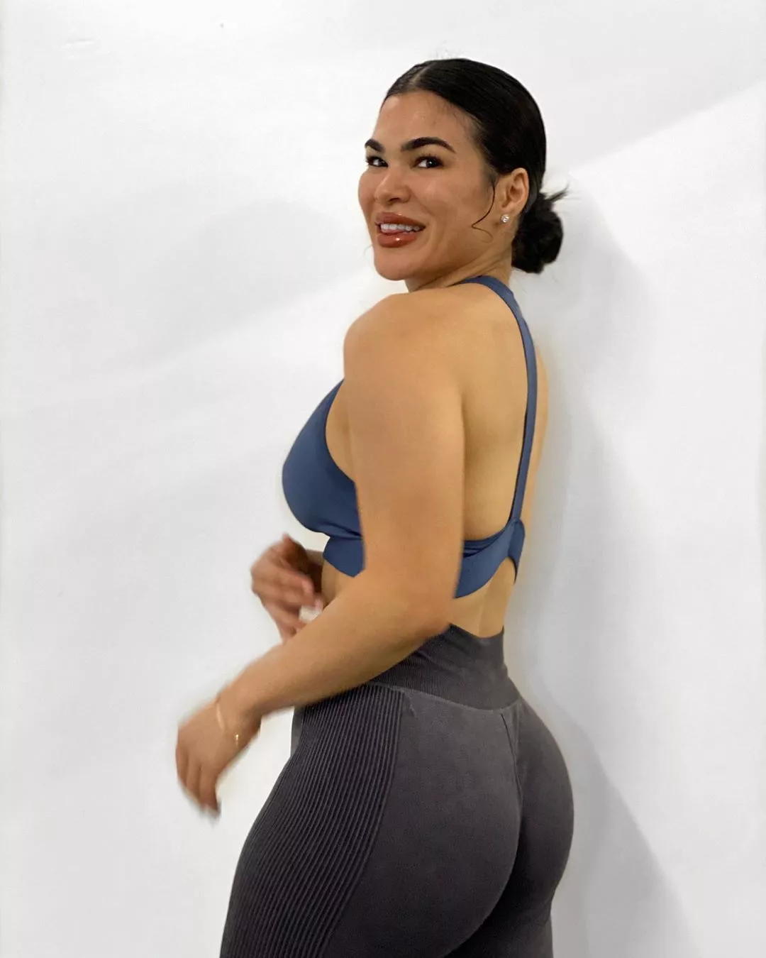 Rachael Ostovich Rachael Ostovich